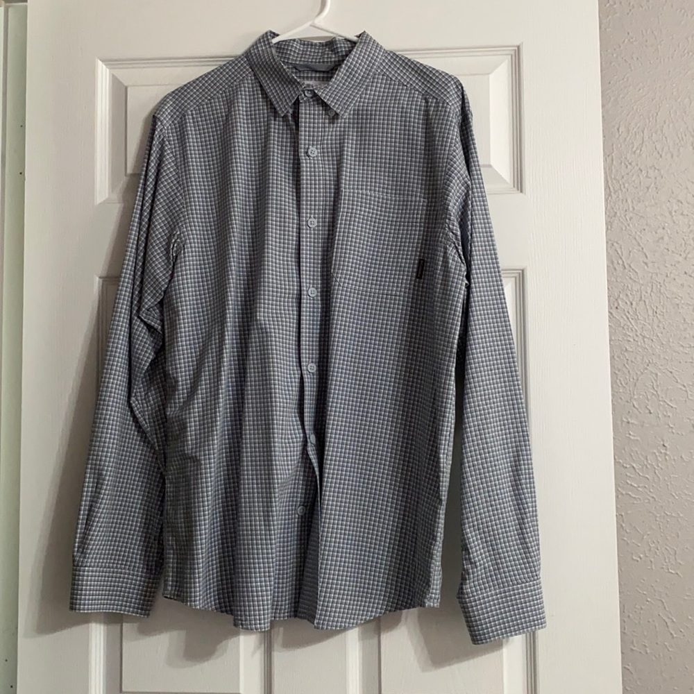 Columbia men’s button down shirt.